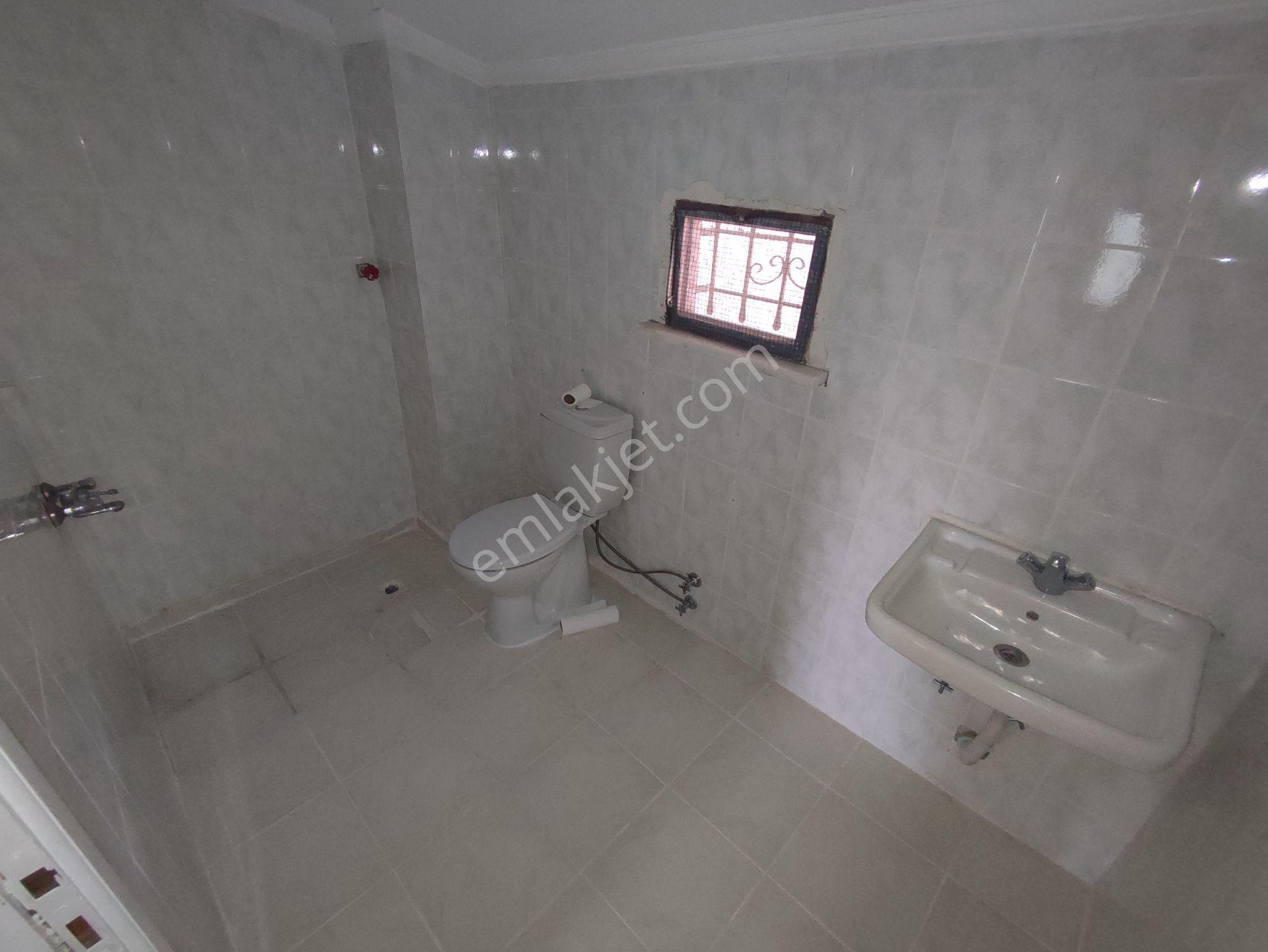 Kardeşten Akçay 53 Evlerde Site İçi Bahçeli Teraslı 3+1 Tripleks Villa - Görsel 24