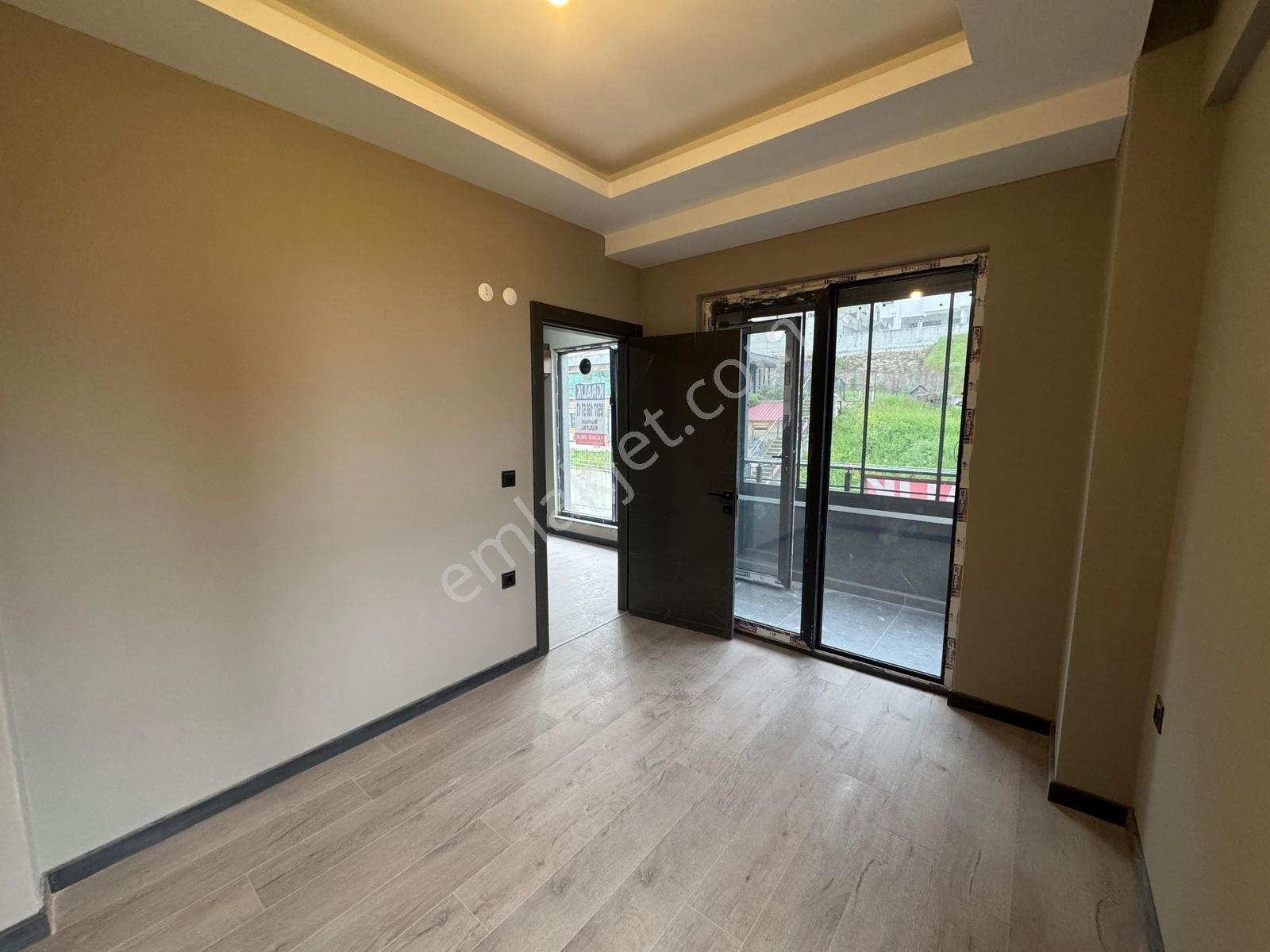 Canik Hasköy'de Doğa Ve Deniz Manzaralı Ferah 1+1 İskanlı Daire - Görsel 9