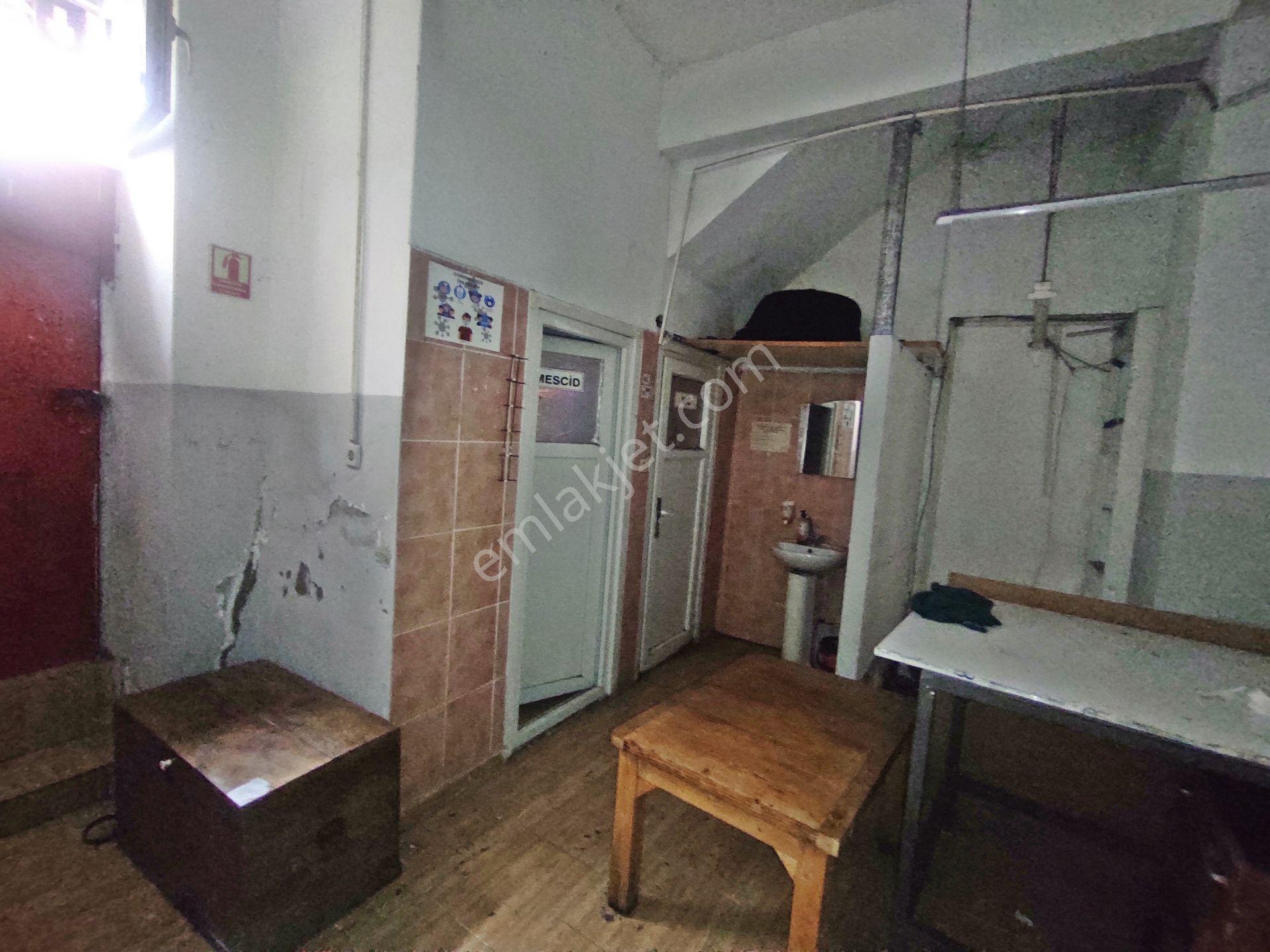 Bahçelievler Cumhuriyetmah 160,m2 Bir Çok İş Koluna Uygun İşyeri - Görsel 19