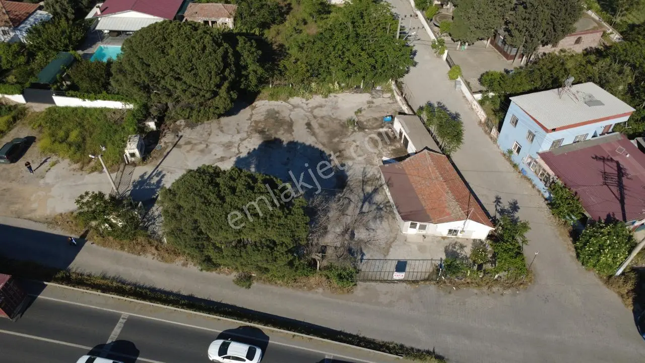 Yola Cephe 1300m2 Etrafı Çevrili Kiralık Arsa - Görsel 2