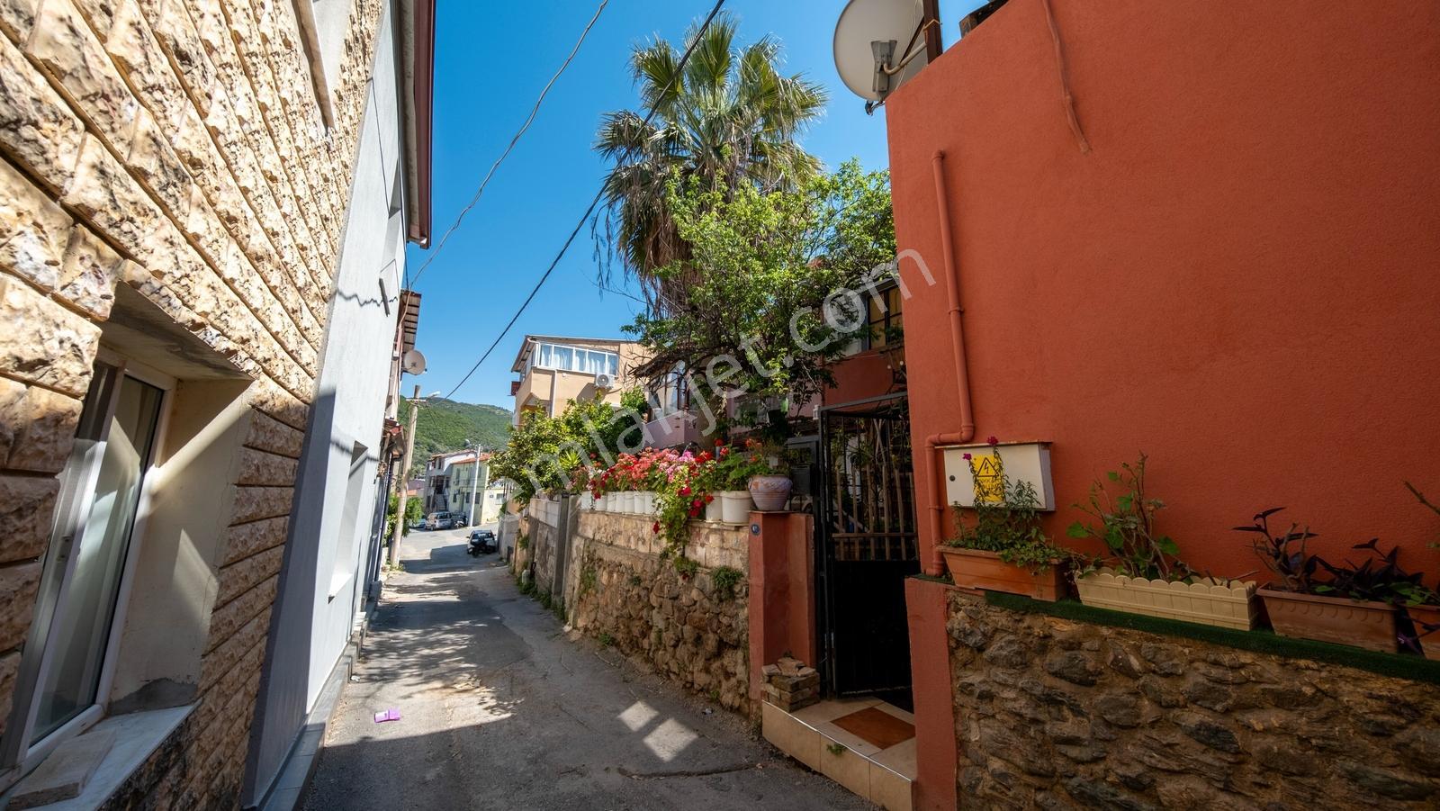 Güzelbahçe Satılık Müstakil Villa Atatürk Mahallesi - Görsel 11