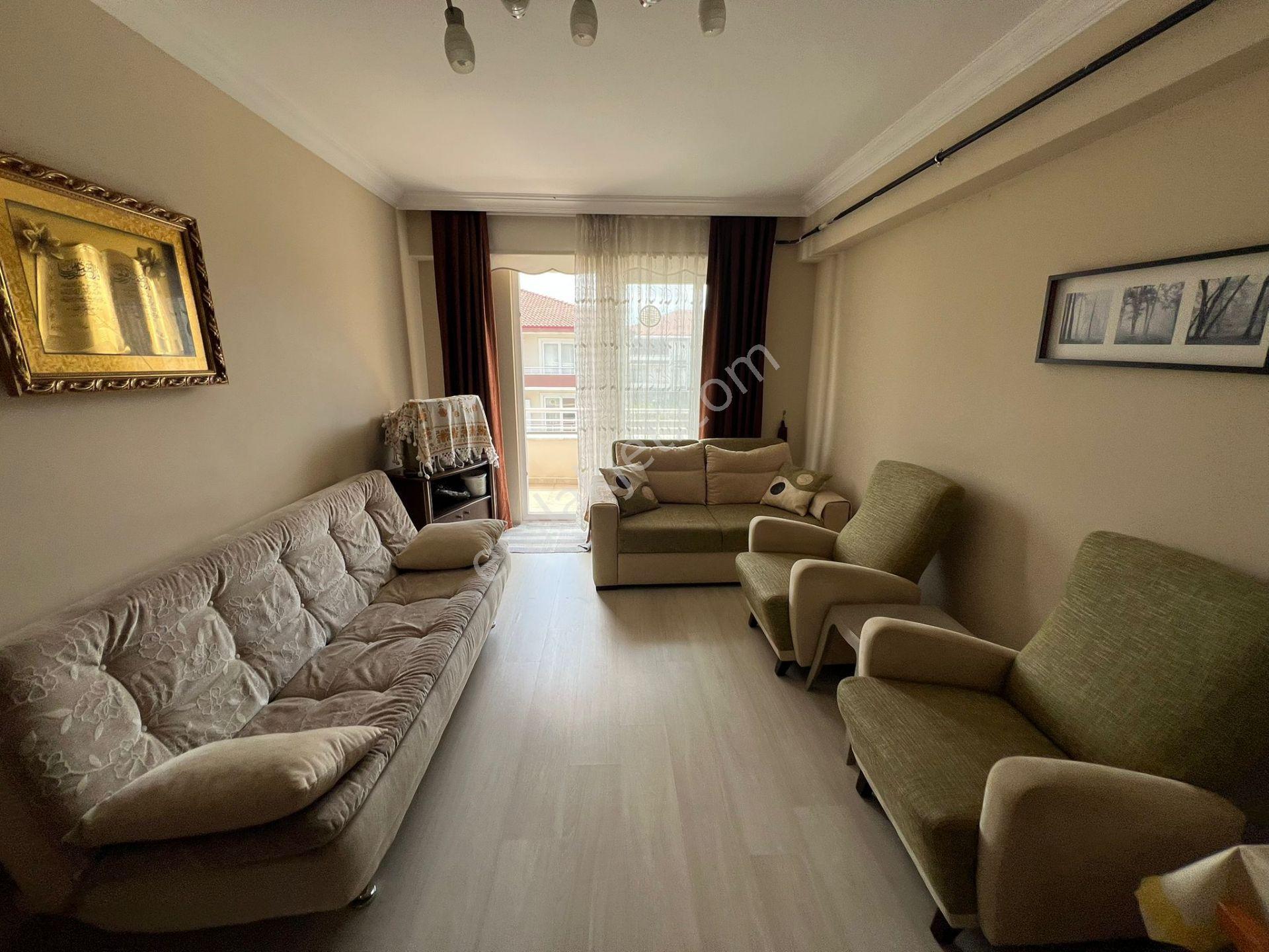 Karasu Çiğdem Emlaktan...efsane Site ^^karanfil^^de Havuz Başı - Görsel 22