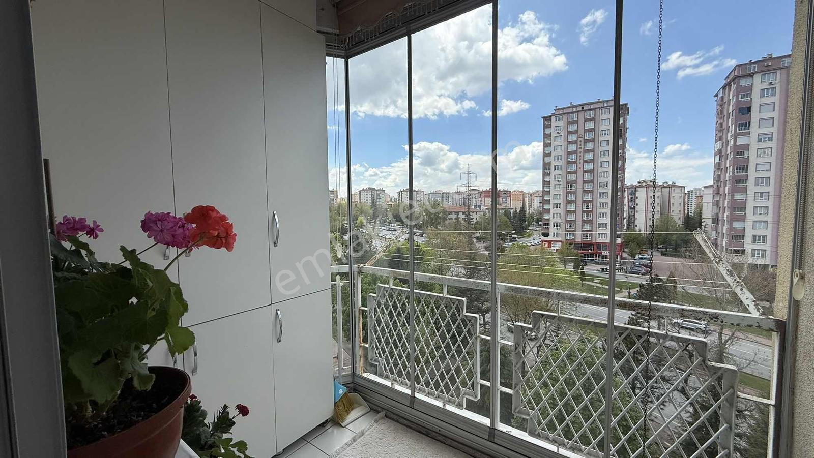 Selimiye Mah.3+1 Odalı Geniş Ferah Satılık Daire - Görsel 12
