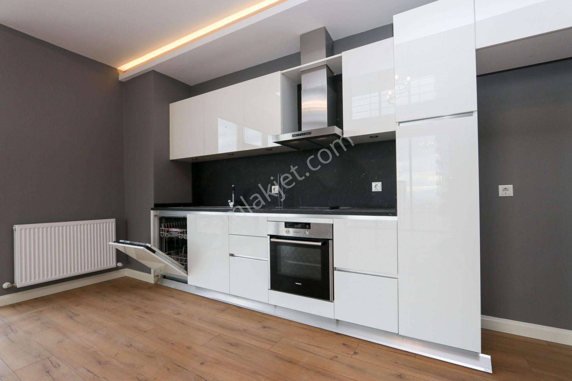 Butiq'de Projede Deniz Manz. Prestijli Özel Yapım 3+1 Loft Ofis! - Görsel 8