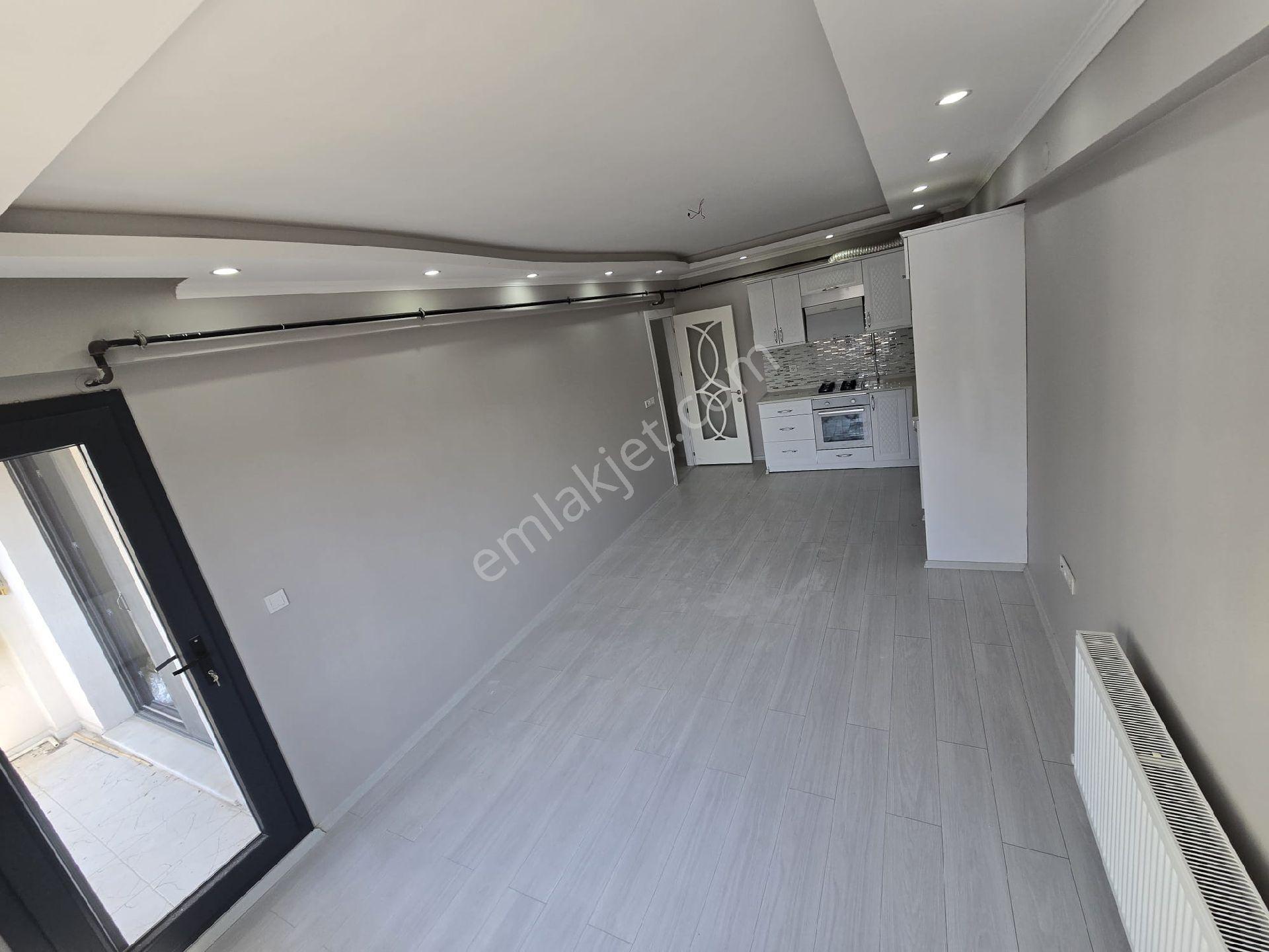 Muradiyede Kiralık 2+1 Açık Mutfak Ara Kat Daire - Görsel 6