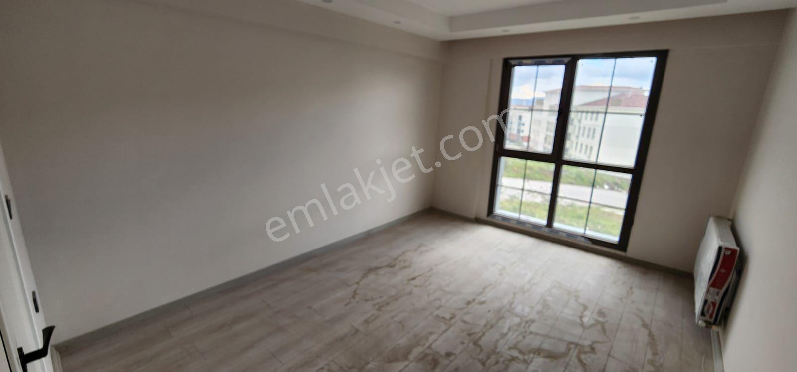 İzmir Bayraklı Osmangazide Sıfır 2+1 Kiralık Daire - Görsel 24