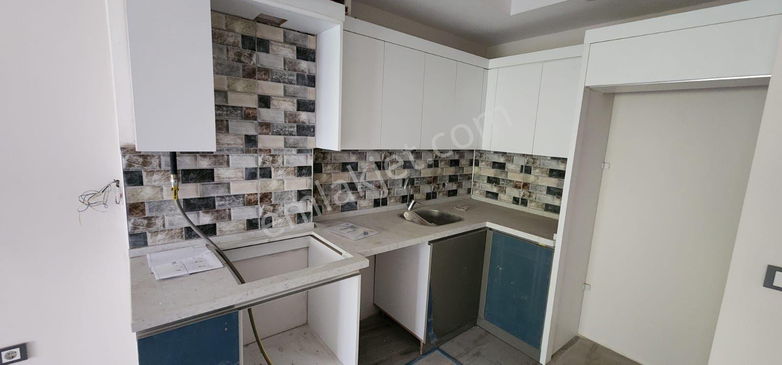 İzmir Bayraklı Osmangazide Sıfır 2+1 Kiralık Daire - Görsel 18