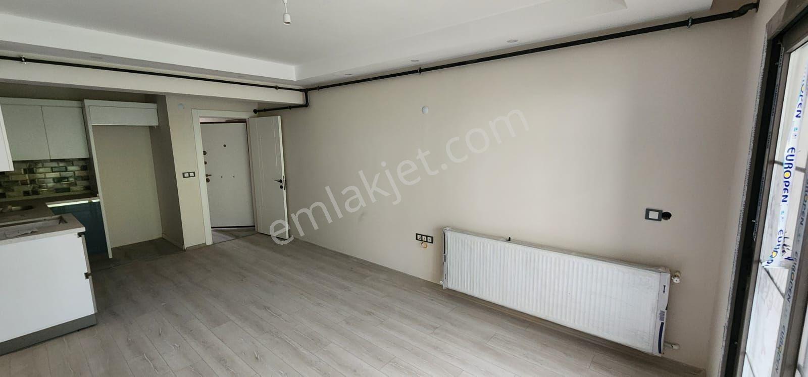İzmir Bayraklı Osmangazide Sıfır 2+1 Kiralık Daire - Görsel 12