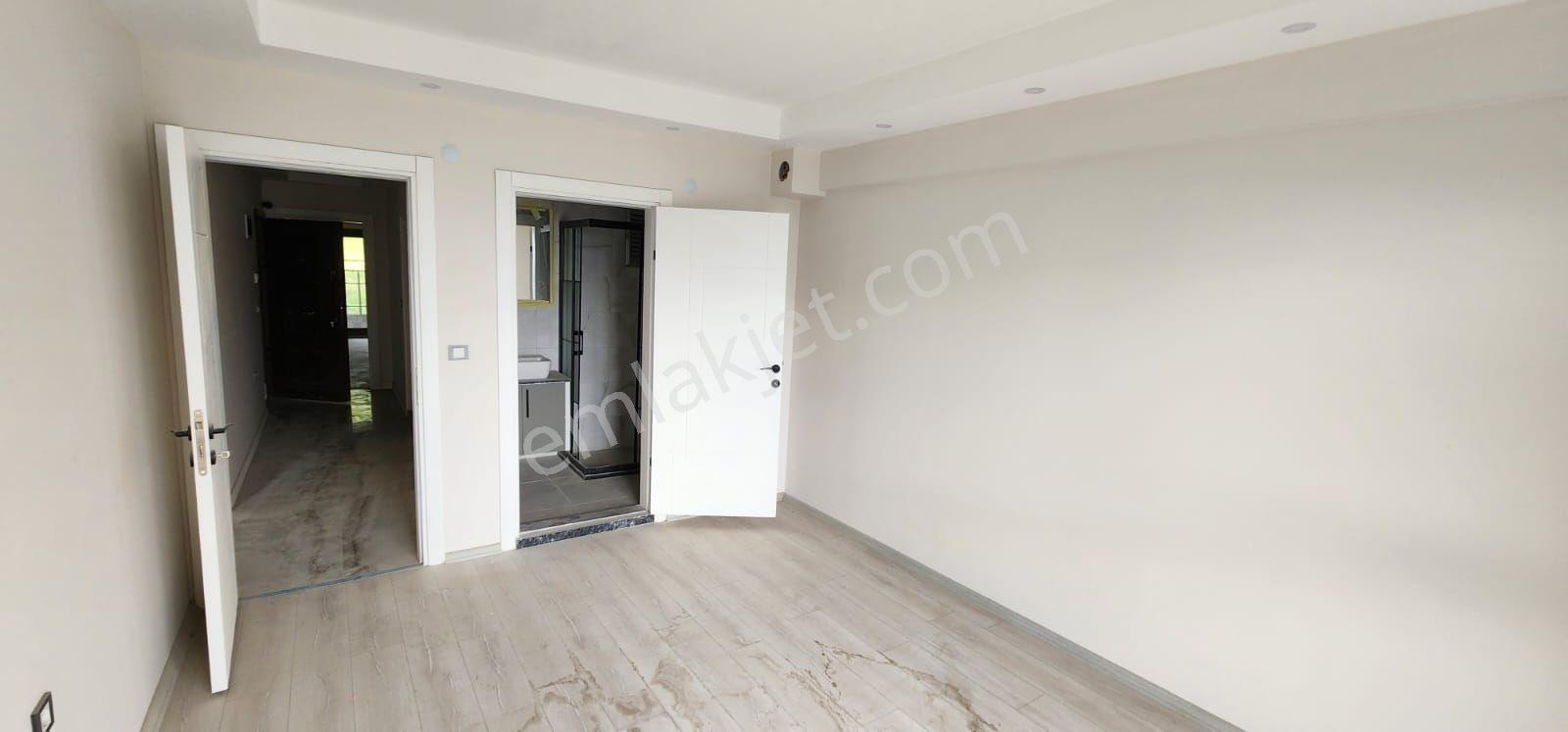 İzmir Bayraklı Osmangazide Sıfır 2+1 Kiralık Daire - Görsel 2