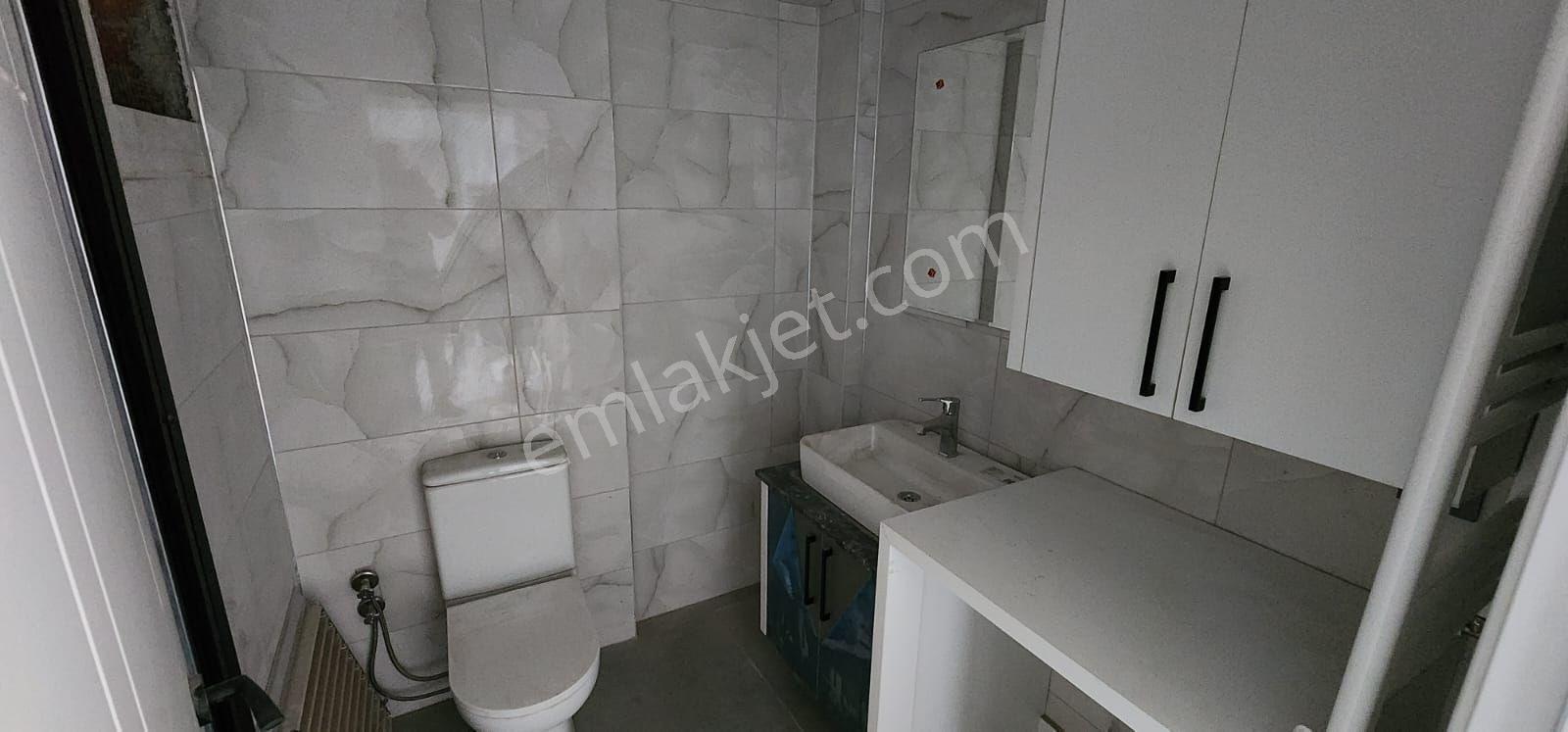 İzmir Bayraklı Osmangazide Sıfır 3+1 Dubleks Kiralık Daire - Görsel 31