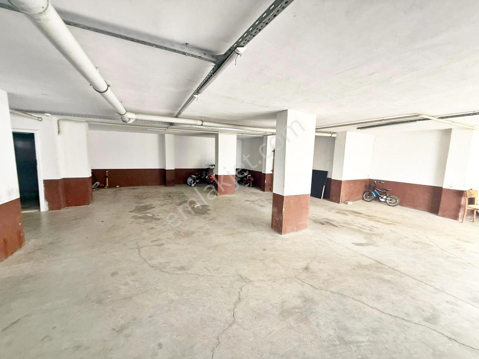 Büyükçekmece Celaliye Mah. 1.kat Asansörlü 3+1 145m2 6.450.000tl - Görsel 16