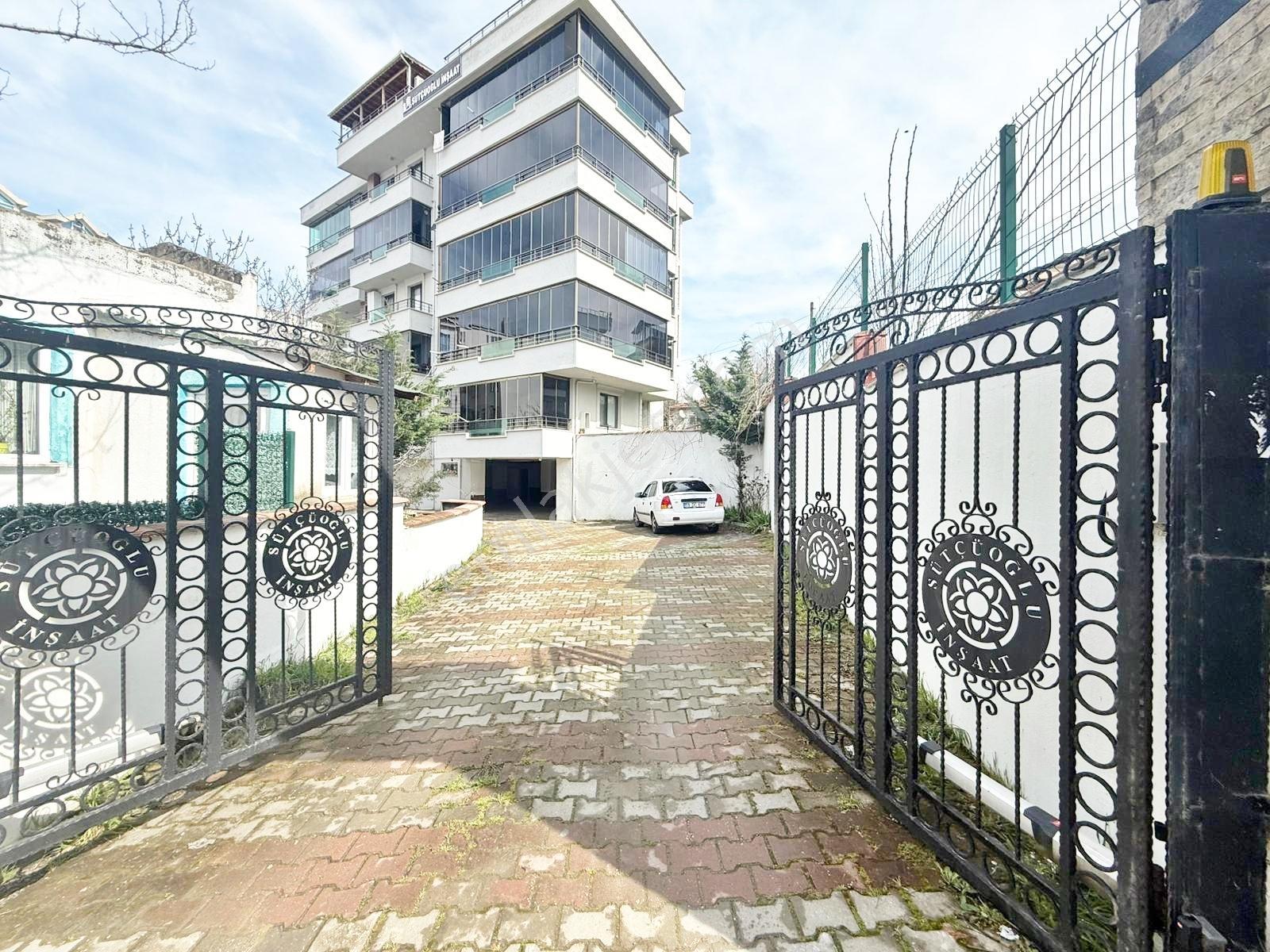 Büyükçekmece Celaliye Mah. 1.kat Asansörlü 3+1 145m2 6.450.000tl - Görsel 2