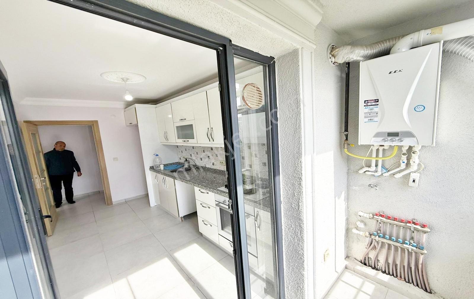 Büyükçekmece Celaliye Mah. 1.kat Asansörlü 3+1 145m2 6.450.000tl - Görsel 17