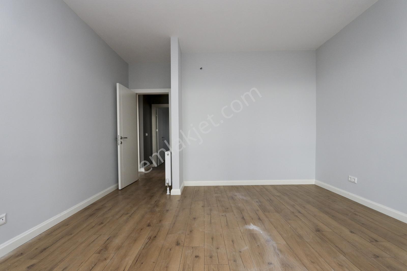 Butiq Kartal'da Özel Yapım Deniz Manz. Yüksek Tavanlı 3+1 Loft ! - Görsel 18