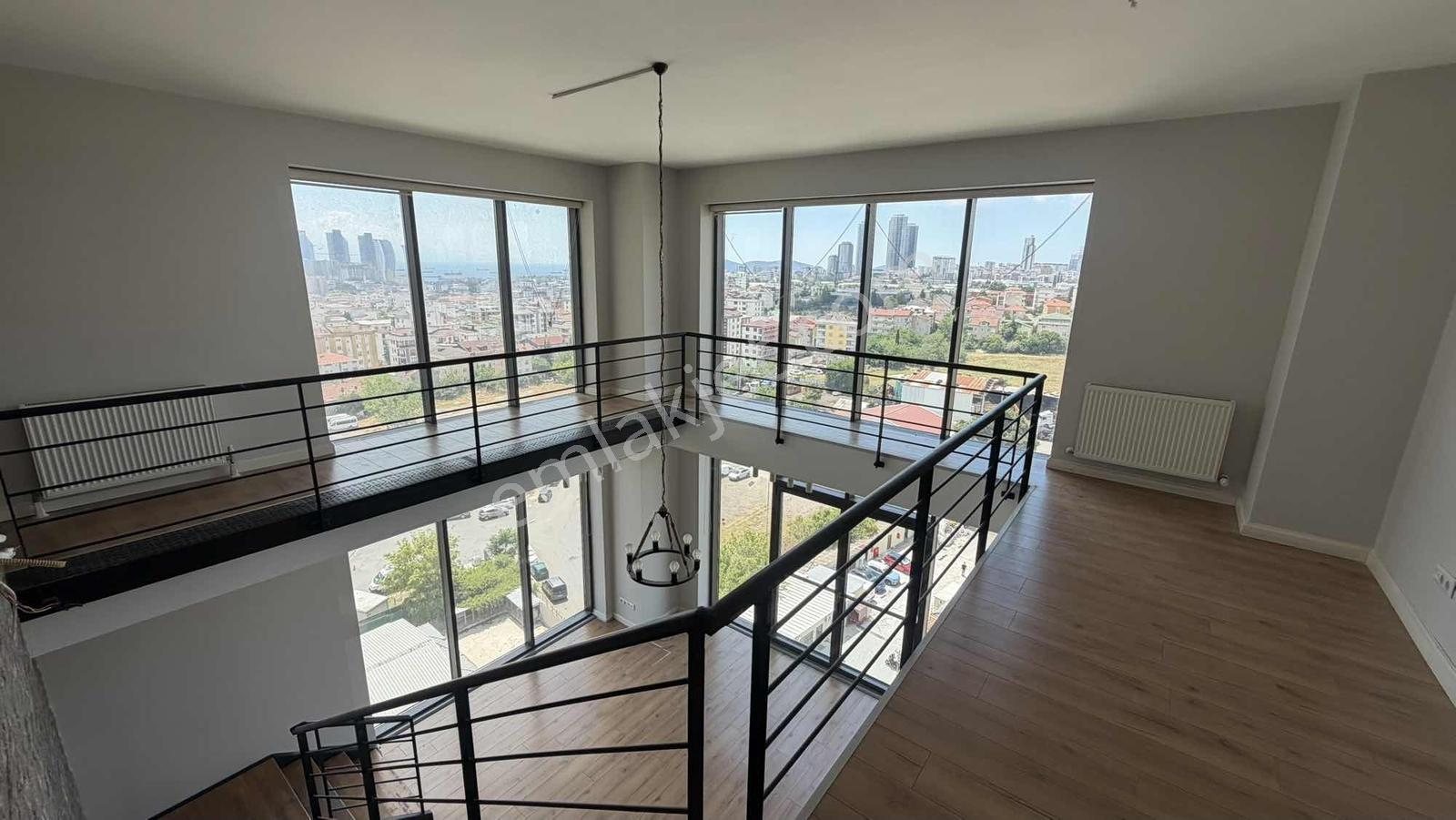 Butiq Kartal'da Özel Yapım Deniz Manz. Yüksek Tavanlı 3+1 Loft ! - Görsel 12
