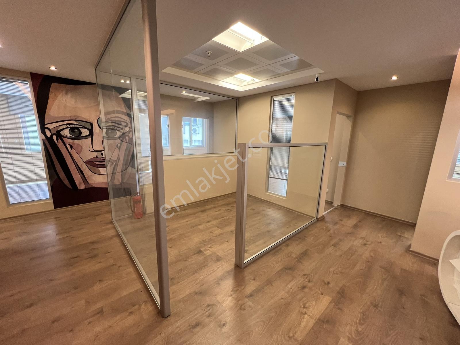 Royal'den E-5 1_dk Omega Deniz Plaza Prestijli 164m2 3.kat Ofis! - Görsel 5