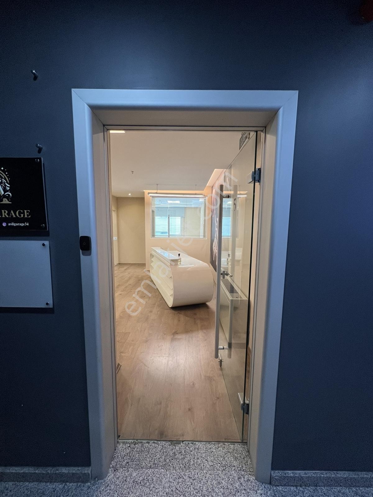 Royal'den E-5 1_dk Omega Deniz Plaza Prestijli 164m2 3.kat Ofis! - Görsel 43