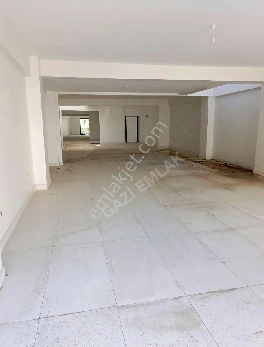 ""gazi Emlak""sıfır 300m2 Büro-ofis + İstenirse Altdükkan 325m2+ - Görsel 3
