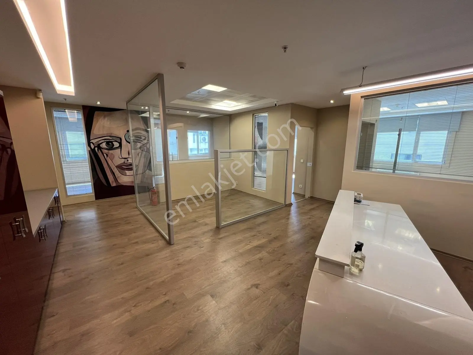 Royal'den Omega Deniz Plaza'da E-5 1_dk 164m2 3.kat A Plus Ofis! - Görsel 2