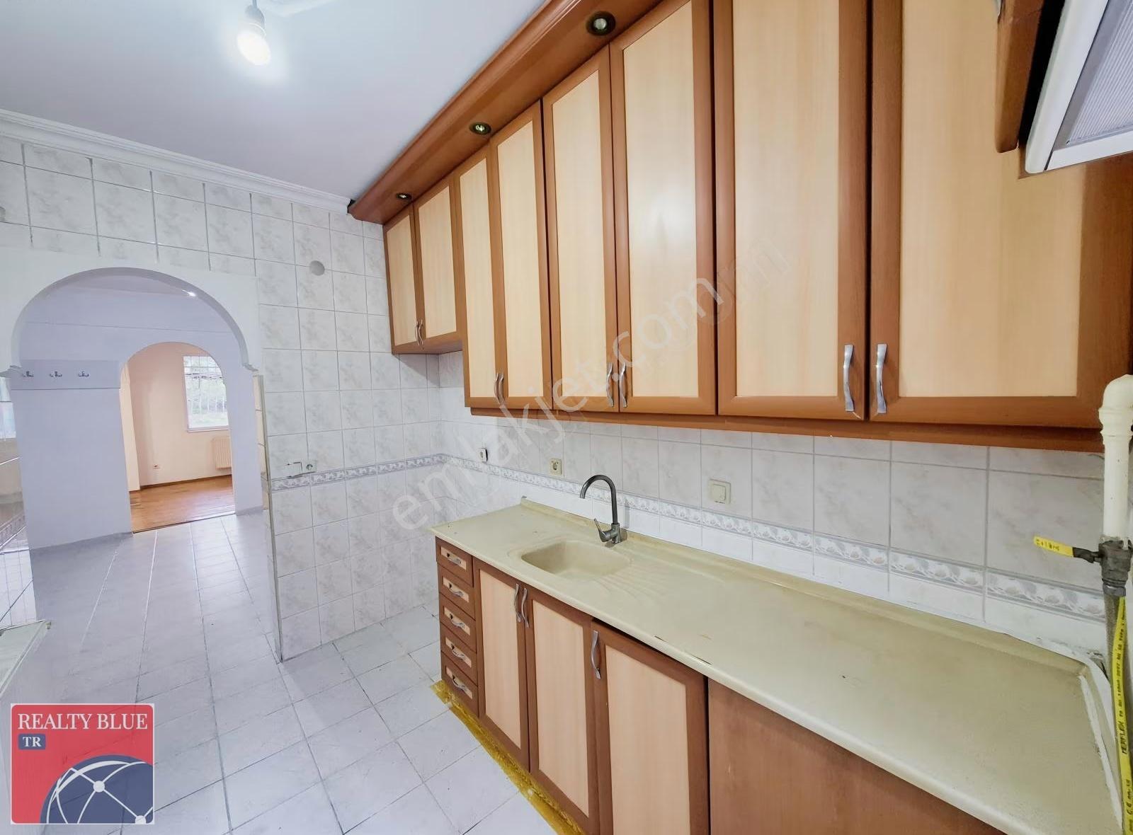 Tarabyaüstü_kiralık Geniş(2+1)_ Bahçeli Bahçe Katı+metro - Görsel 26