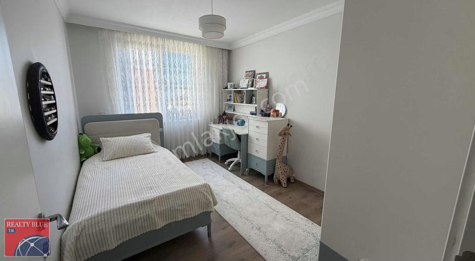 Tuzla Park Marine Residence 3+1 Ara Kat Havuz Manzaralı - Görsel 22