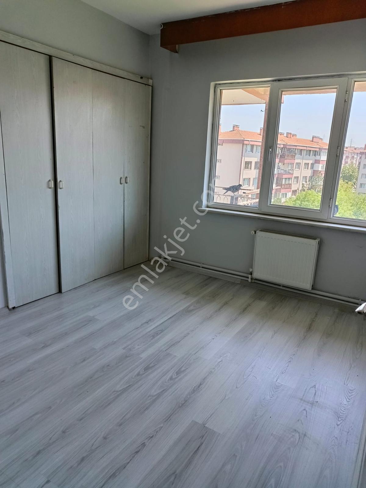 Edirne Merkez Zübeyde Hanımda Kiralık Tadilatlı 3+1 Daire - Görsel 26