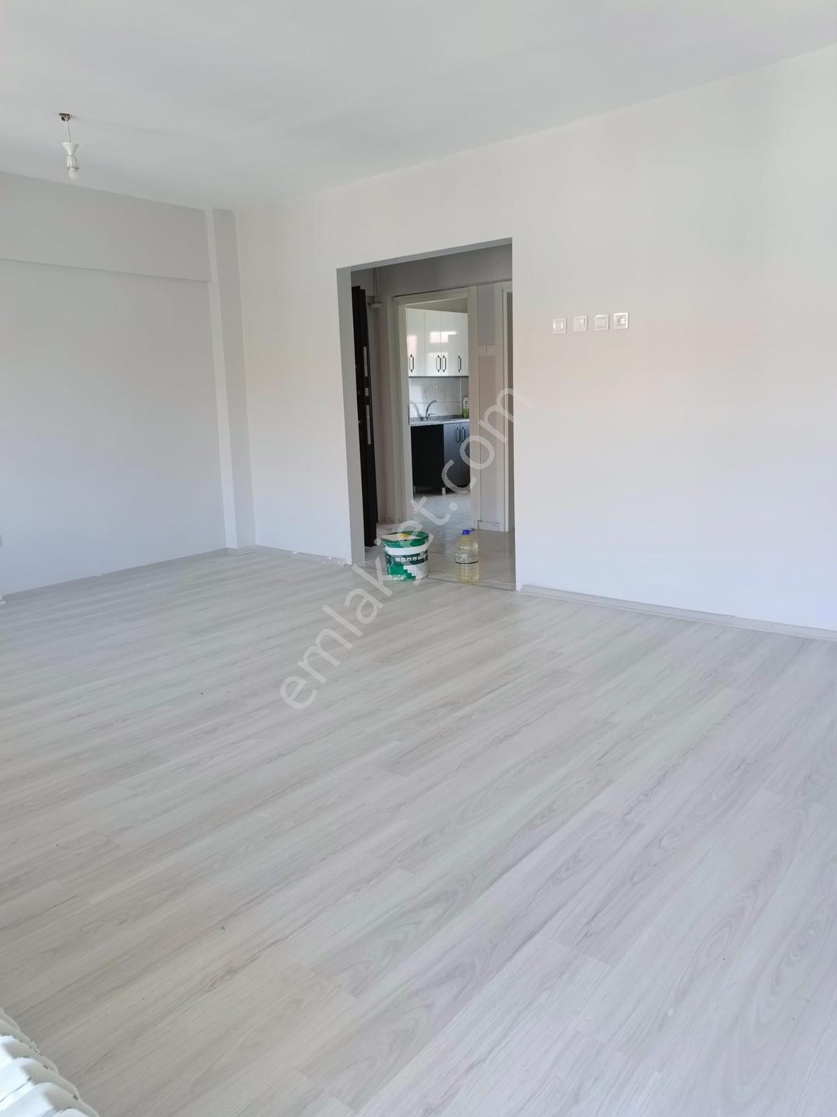 Edirne Merkez Zübeyde Hanımda Kiralık Tadilatlı 3+1 Daire - Görsel 11