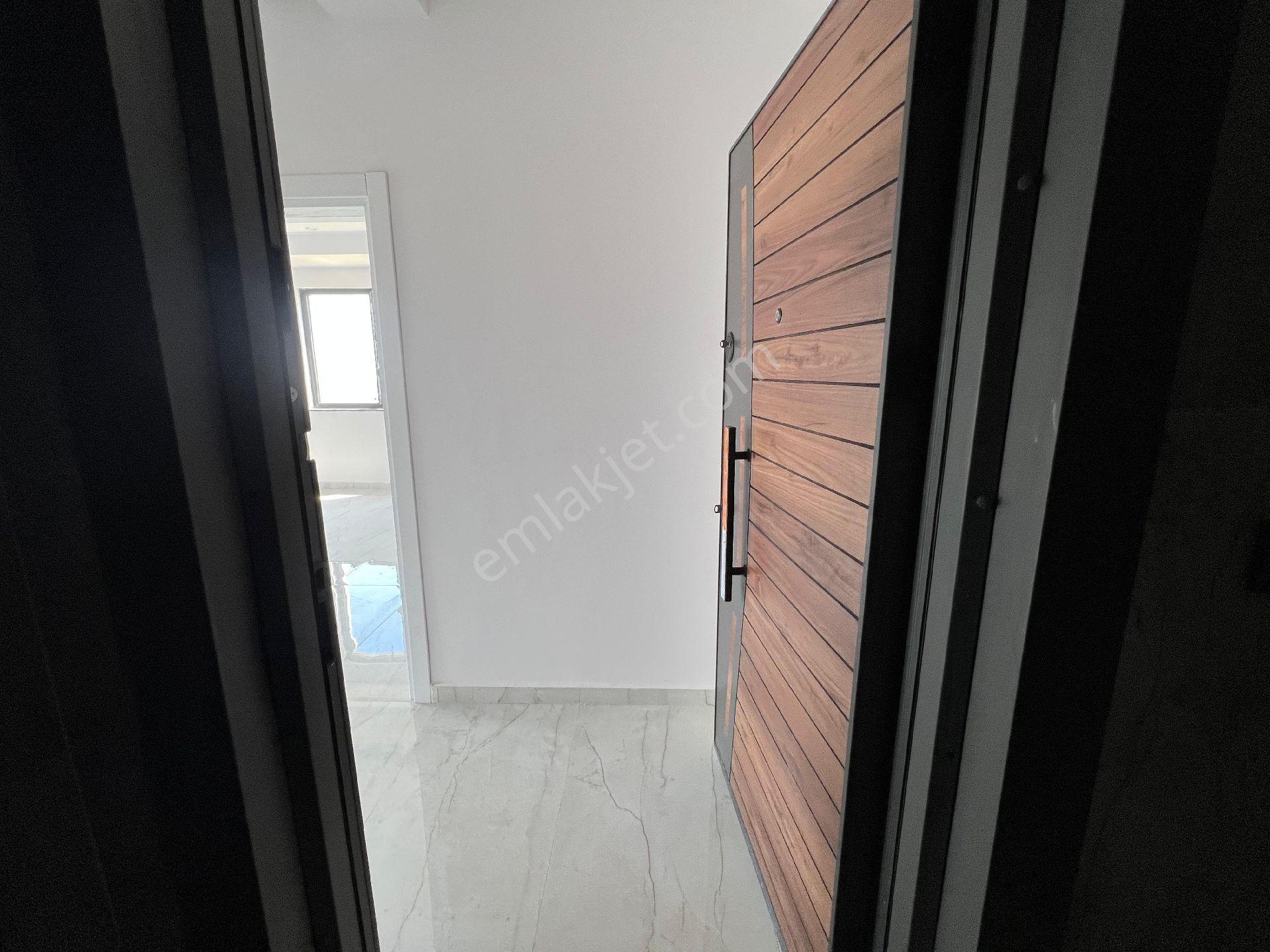 Roma' Dan Yeniceköy Mahallesi' Nde Kiralık Daireler - Görsel 6