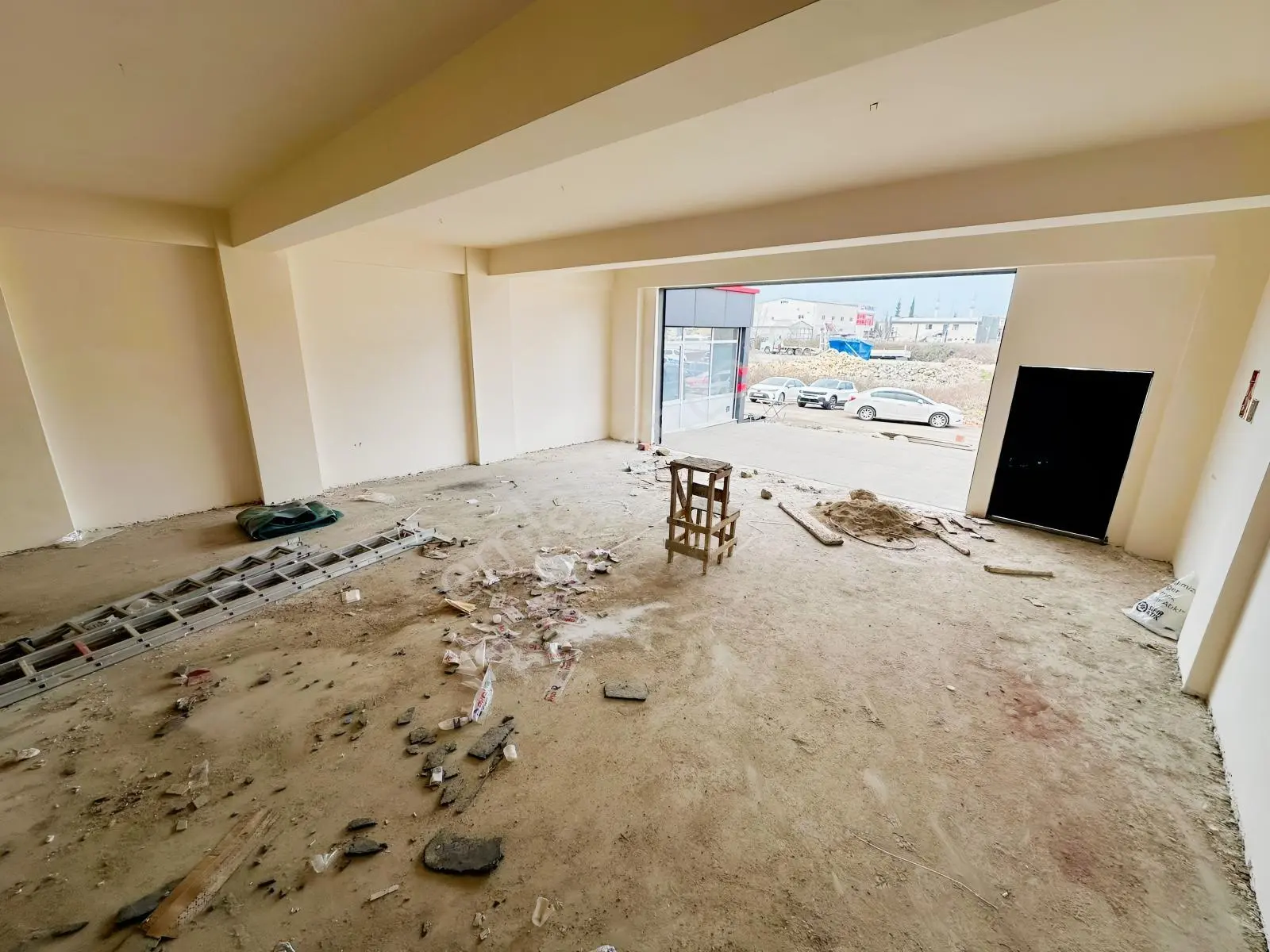 Ordu Hekimoğlu Emlak Karapınar Sanayide 3 Katlı Kiralık İşyeri - Görsel 6