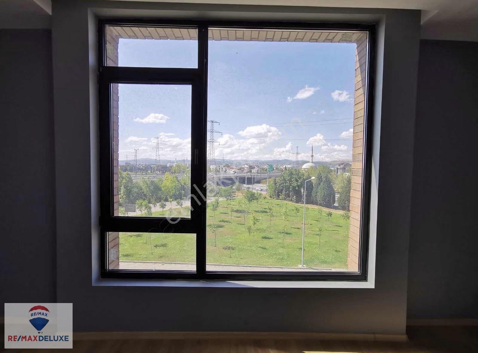 Kartepe Dedeman Bureau'da Satılık Stüdyo Daire & Ofis - Görsel 2