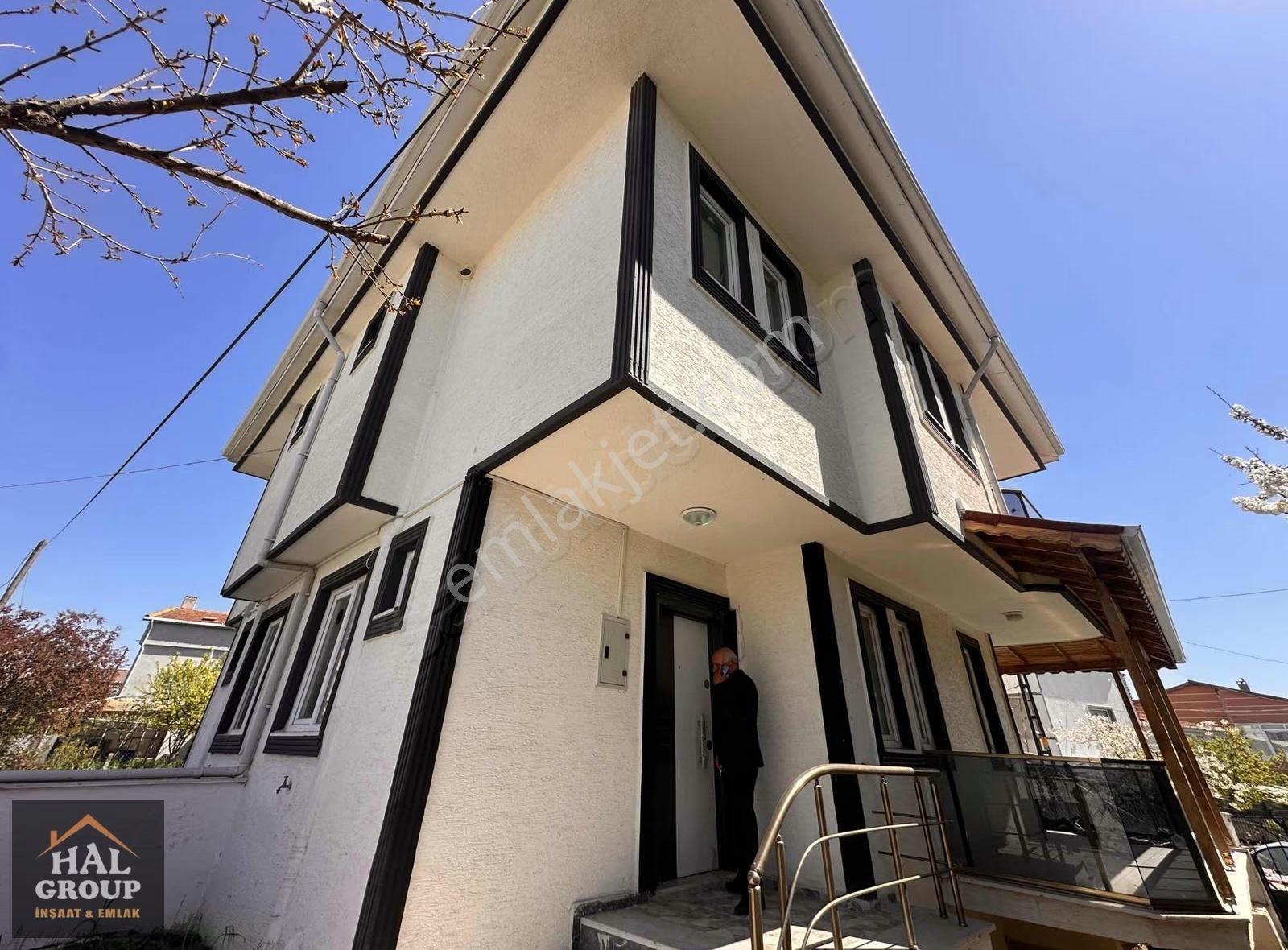 -hal Group-merkezi Konumda Okula Marketlere Yakın Kiralık Villa - Görsel 23