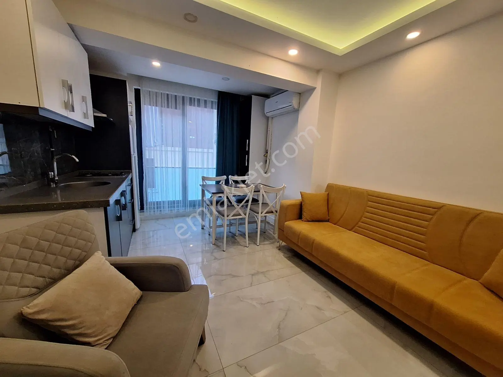 Akkonak Mahallesin'de Lüks 2+1 Eşyalı Apart ! - Görsel 4