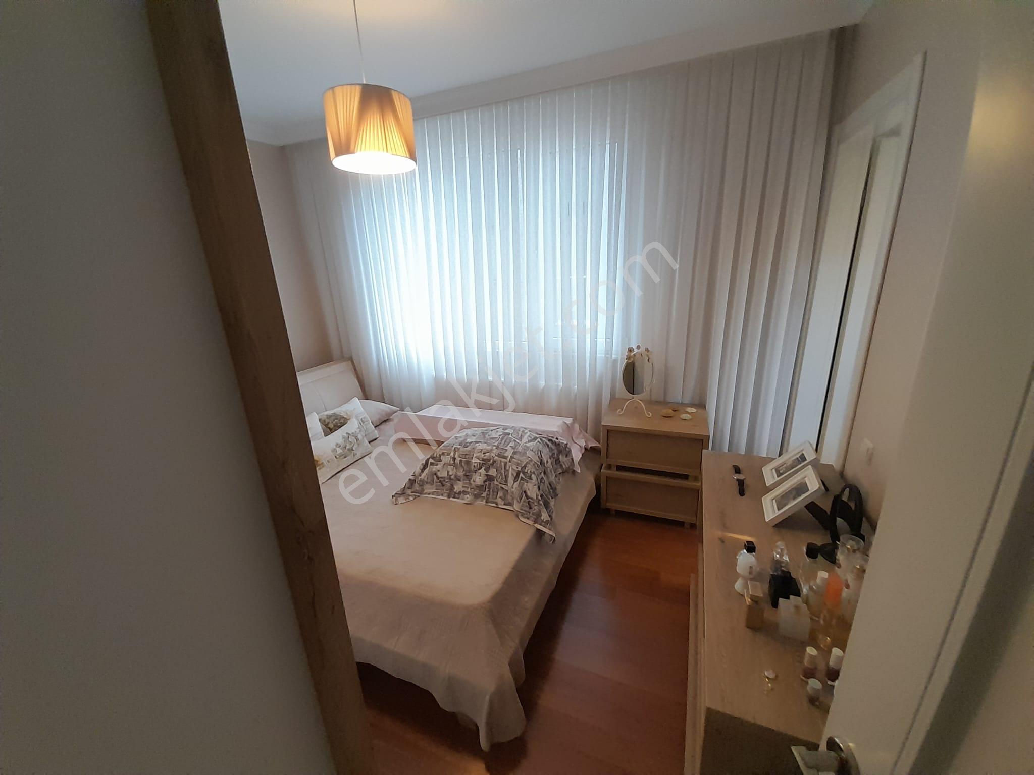 Bakırköy Kartaltepe Zuhuratbaba Cd E Banyolu Kapalı Otoparklı 3+1 Satılık Daire - Görsel 19