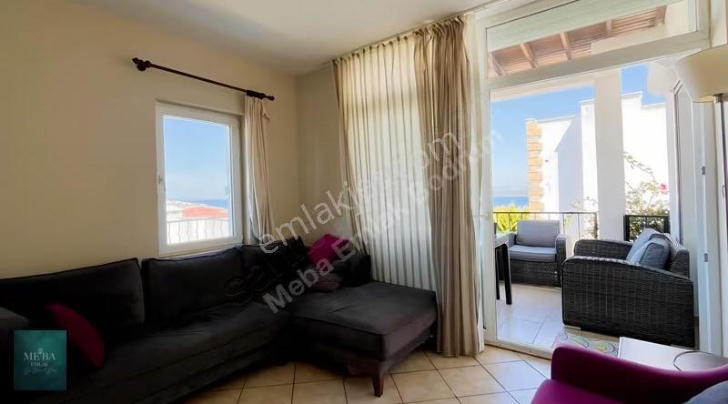 Merkezi Konumda Plajlı Tam Müstakil Manzaralı 3+2 Villa - Görsel 18