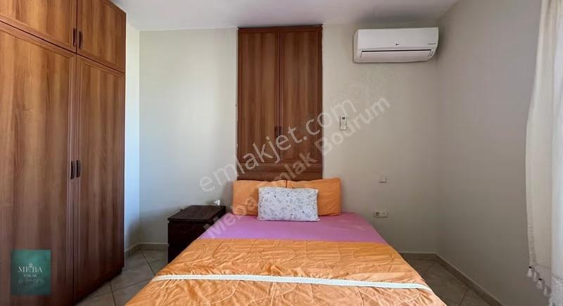 Merkezi Konumda Plajlı Tam Müstakil Manzaralı 3+2 Villa - Görsel 23