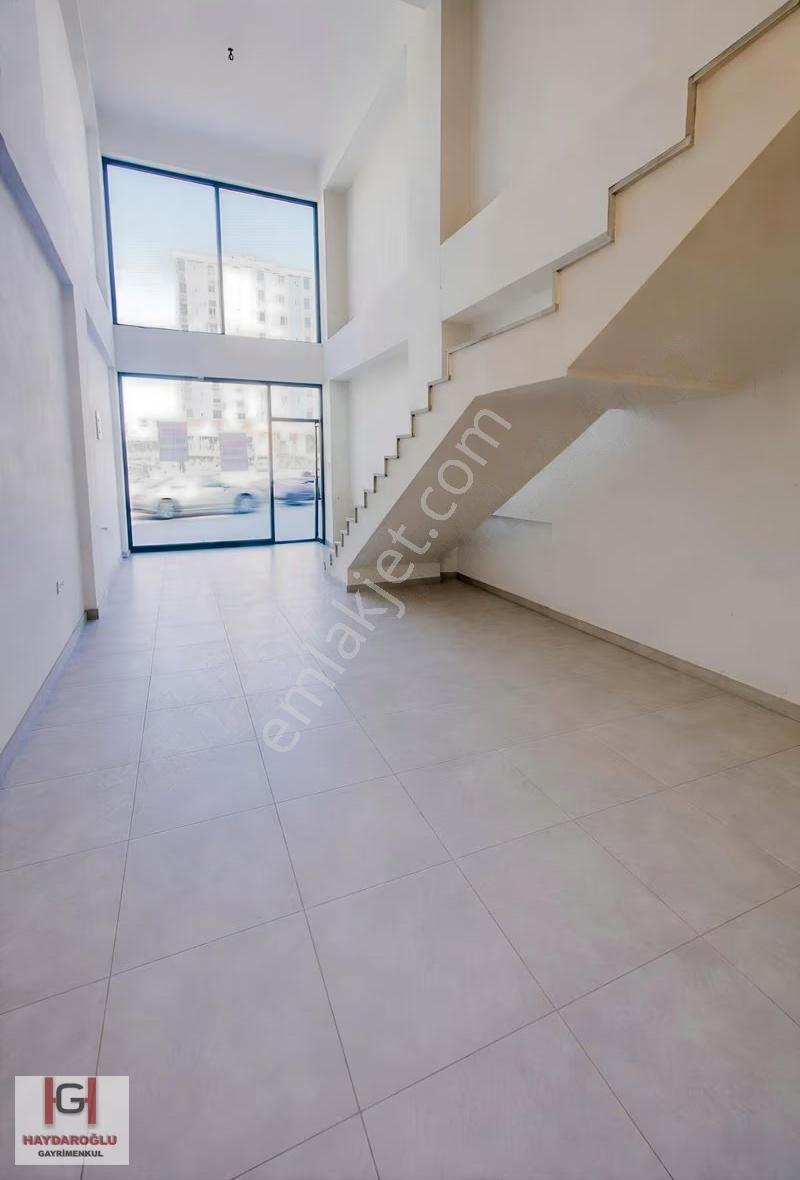 Beykent Mah'de Ana Cadde Üzeri Kiralık Dükkan & Mağaza - Görsel 2
