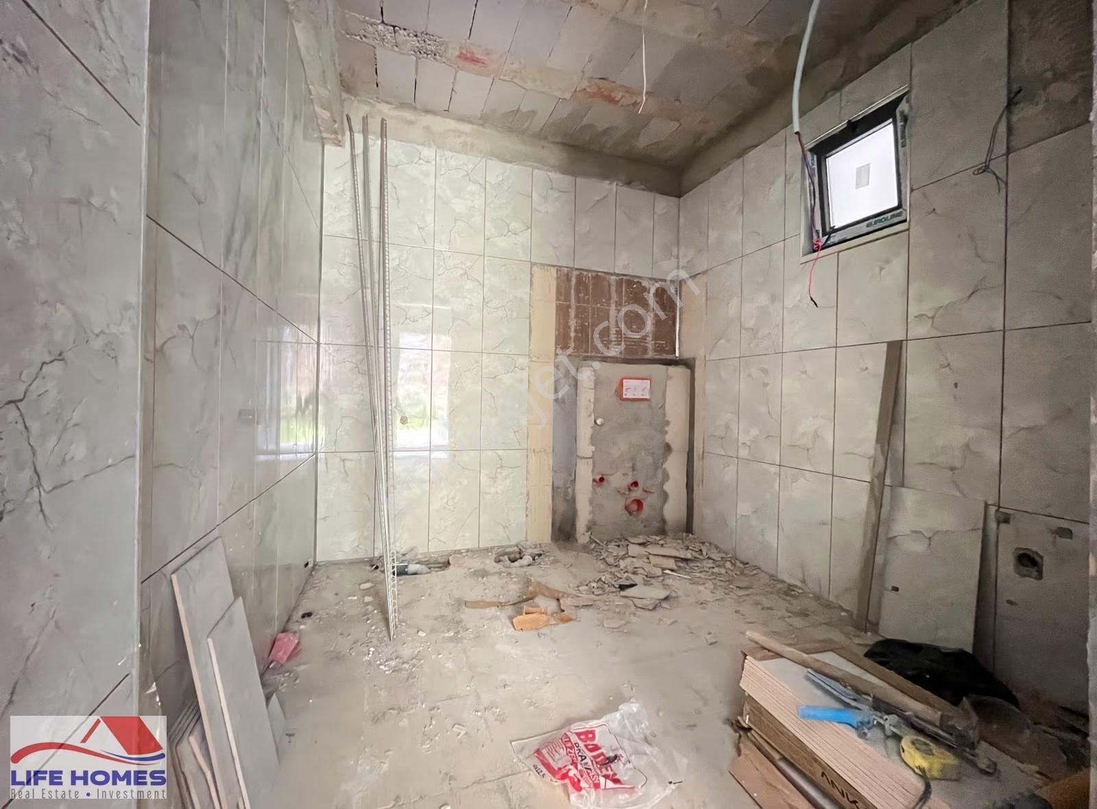 Alanya Bektaş'ta Deniz Manzaralı, Havuzlu Ve Bahçeli İkiz Villa - Görsel 13