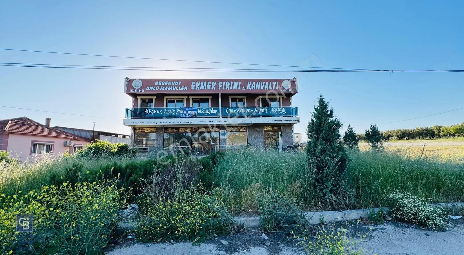 Foça Gerenköy'de Satılık İş Yeri Ve Konut