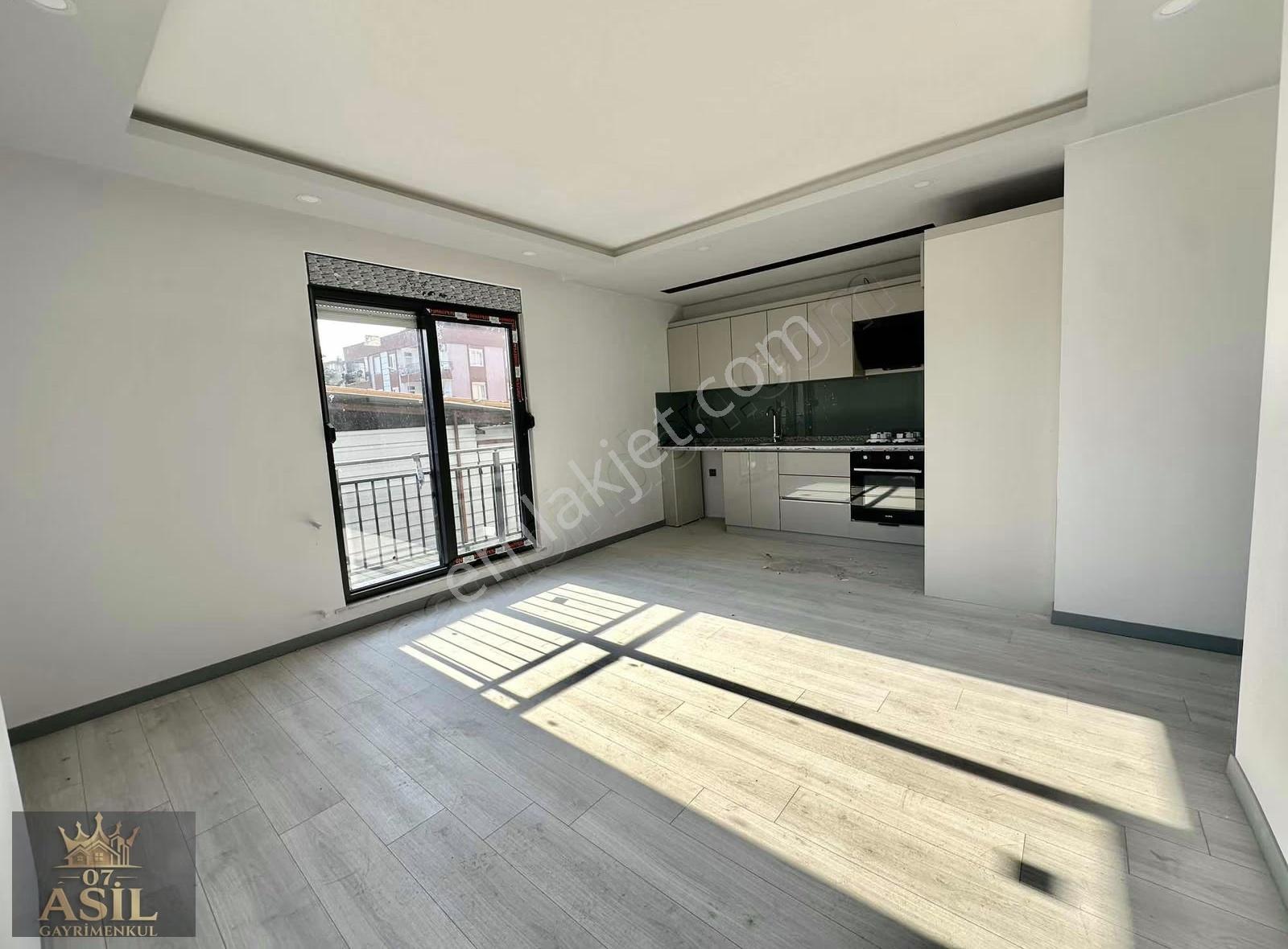 Teomanpaşada Açık Mutfaklı Çok Şık Bir Daire - Görsel 12