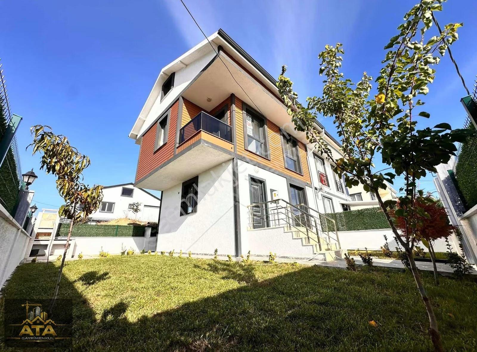 ^꧂merkezi Konumda Geniş Oturumlu Çok Şık Harika Villa..! - Görsel 7