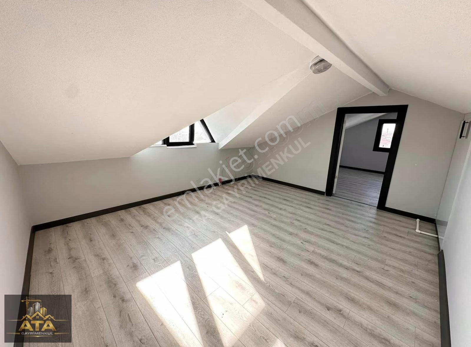 ^꧂merkezi Konumda Geniş Oturumlu Çok Şık Harika Villa..! - Görsel 11