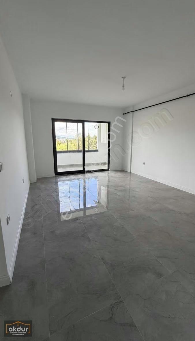Akdur'dan Tekkeköy'de Kiralık 1+1 Hastane Projesi Yanın'da Daire - Görsel 14
