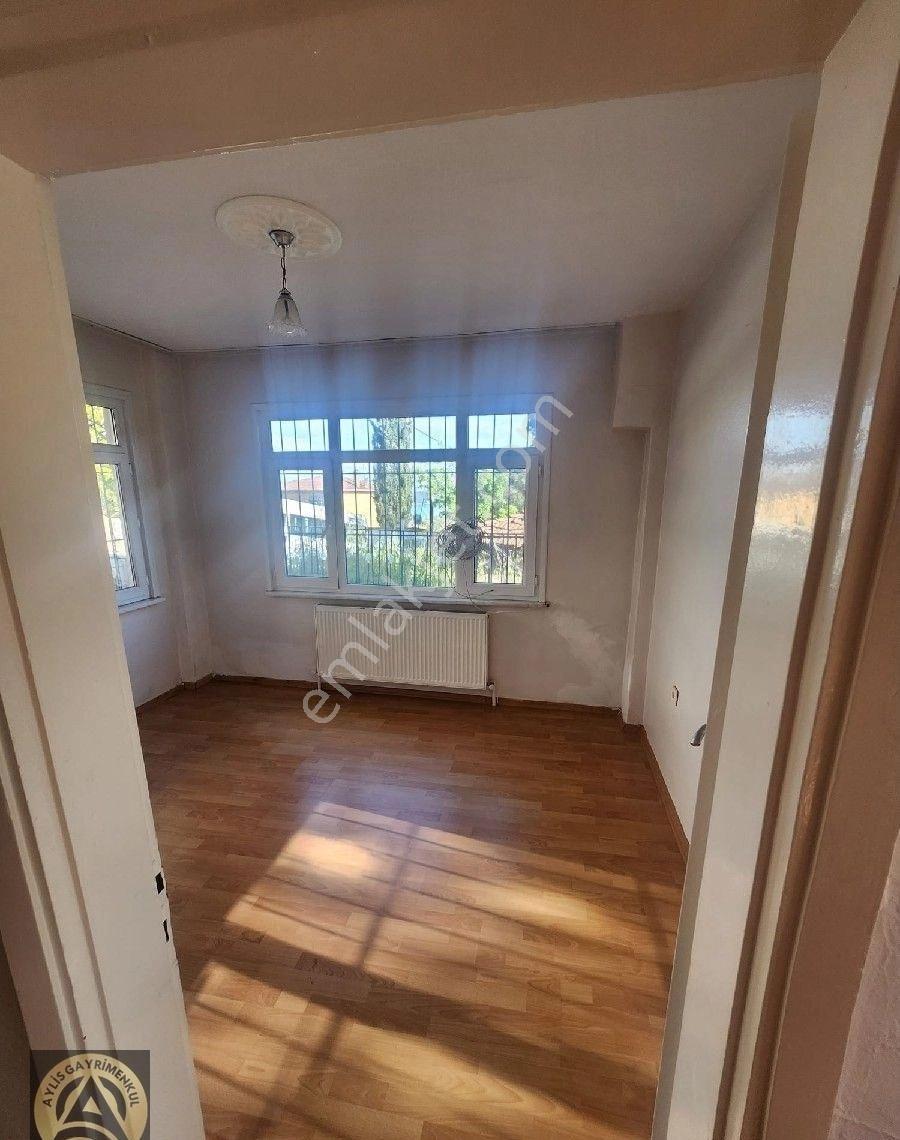 Sarıyer Madende 3+1 Geniş Kullanımlı Ferah Kiralık Daire. - Görsel 21