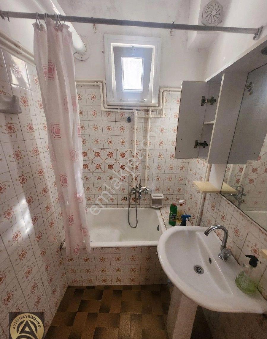 Sarıyer Madende 3+1 Geniş Kullanımlı Ferah Kiralık Daire. - Görsel 16