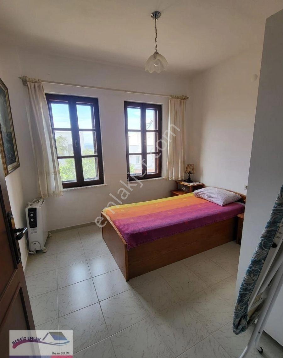 Adabükü Başko Sitesinde 4+1 Geniş Bahçeli Satılık Yazlık - Görsel 22