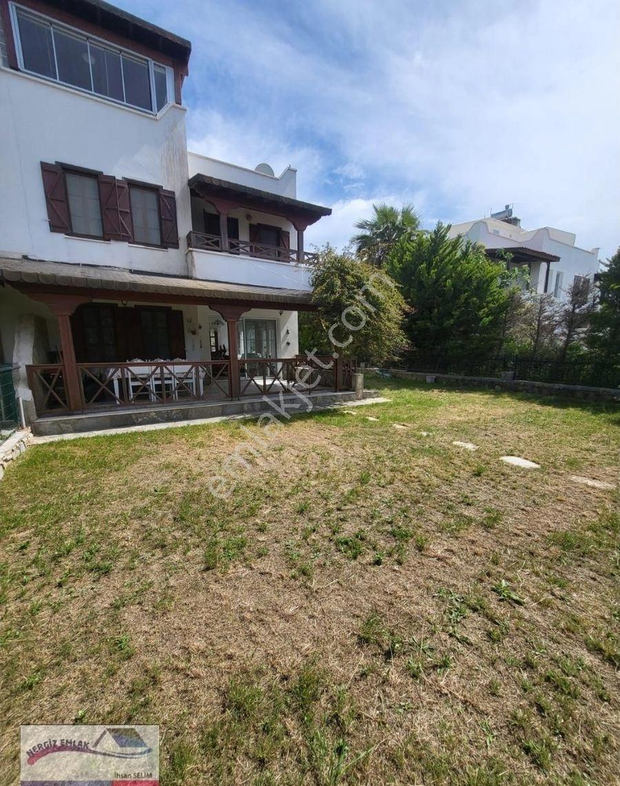 Adabükü Başko Sitesinde 4+1 Geniş Bahçeli Satılık Yazlık - Görsel 18