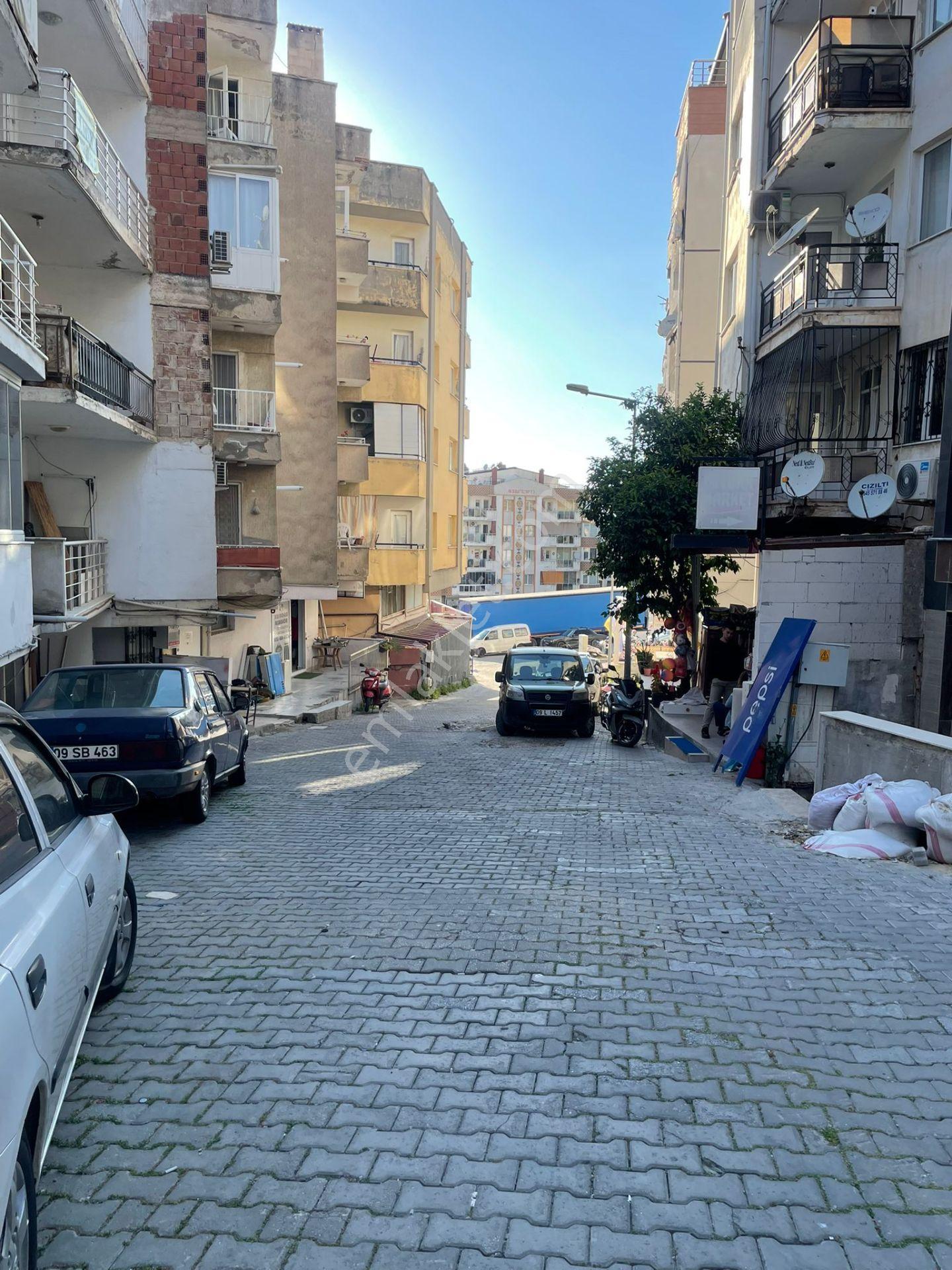 Kuşadası Ege Mh. Çevre Yolu'na Yakın Satılık 2+1 - Görsel 25