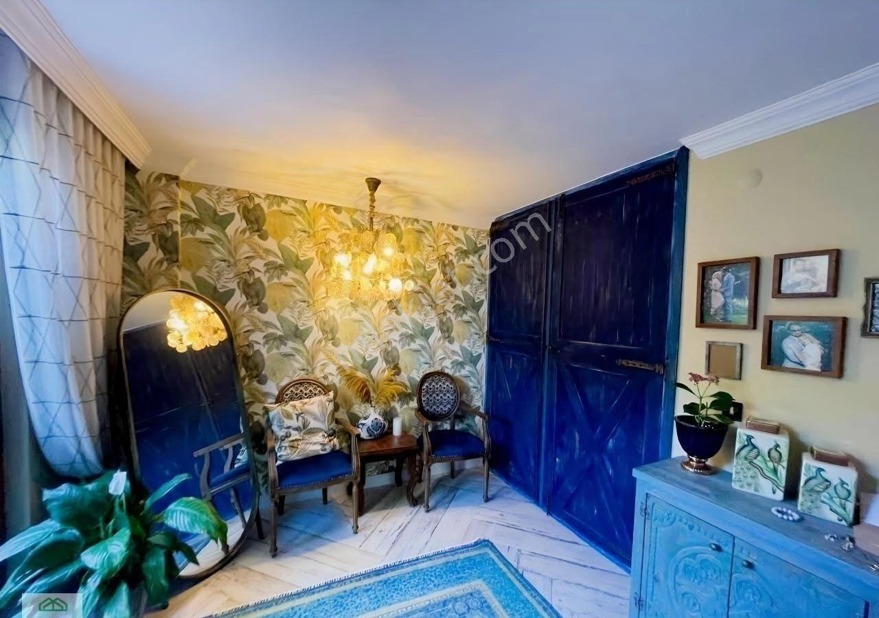 Kuşadası Marina'da 2+1 Eşyalı Satılık Lüx Dublex Daire - Görsel 6