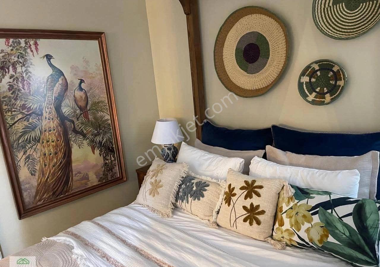 Kuşadası Marina'da 2+1 Eşyalı Satılık Lüx Dublex Daire - Görsel 33