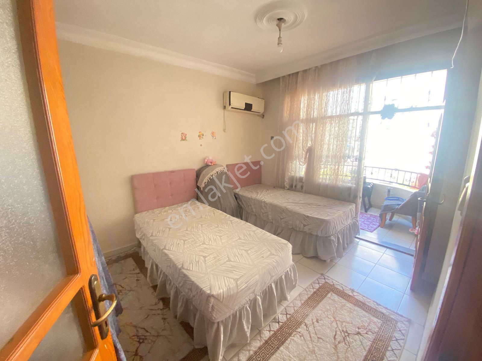 Prestij'den Kiremithane'de Geniş Oturumlu Tertemiz 3+1 Daire - Görsel 12